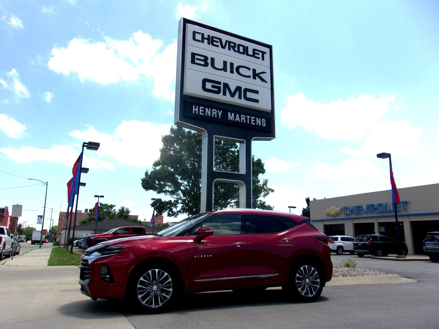 2020 Chevrolet Blazer Premier in Cajun Red Tintcoat — front three-quarter view