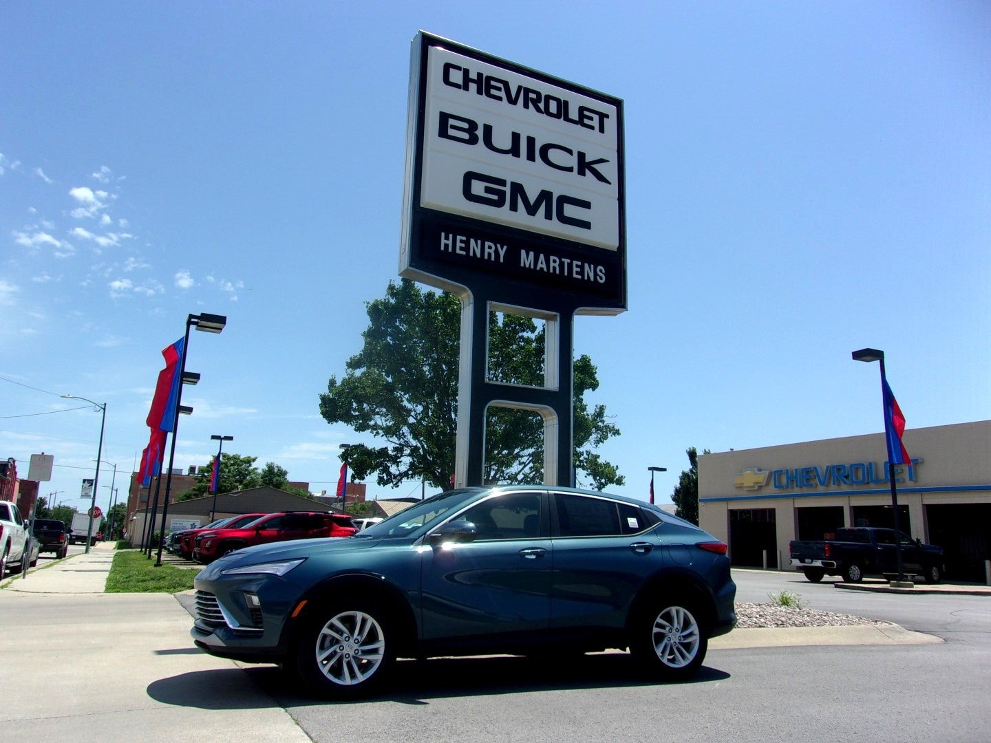 2026 Buick Envista Preferred in Ocean Blue Metallic — front three-quarter view